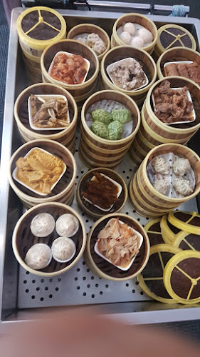 Madam Kwong - Hospitality and gastronomy