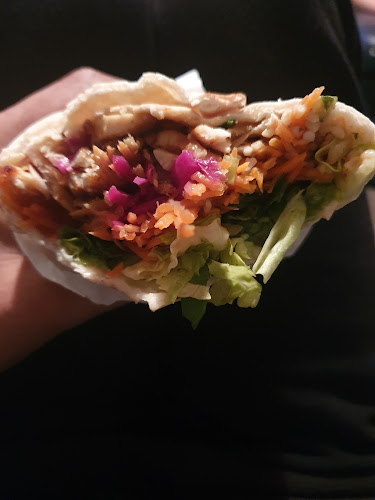 Opinii despre Kebab On Express în Taupiri - Hospitality and gastronomy