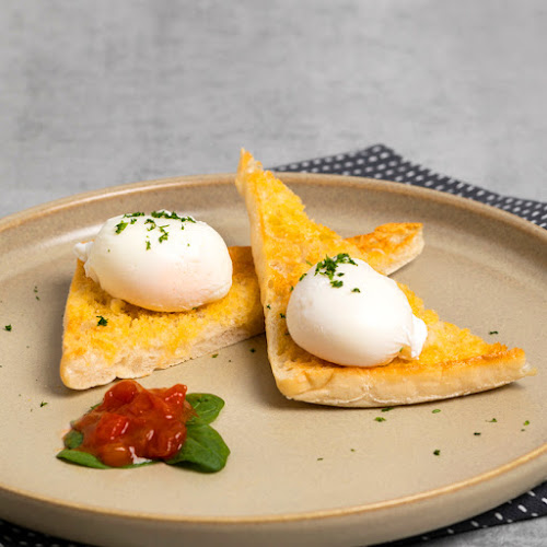 The Coffee Club LynnMall. - Hospitality and gastronomy