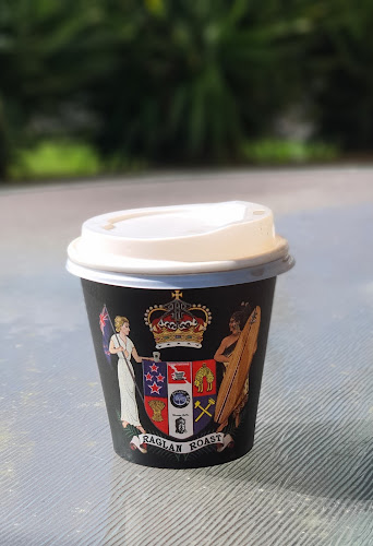 Opinii despre Brown Lightning Bros. Raglan Roast. în Hamilton - Hospitality and gastronomy