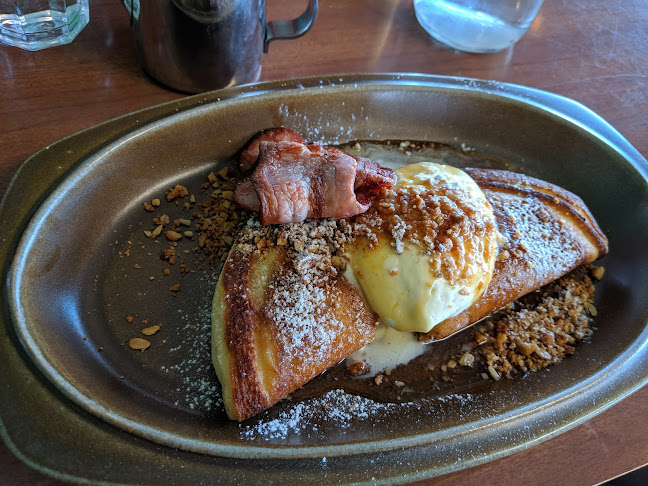 Cake & Kitchen - Hospitality and gastronomy