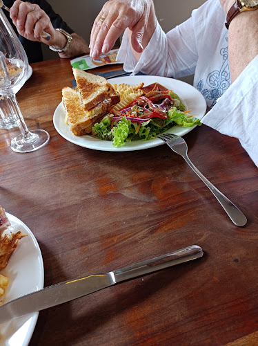 La Bull Cafe & Bar - Hospitality and gastronomy