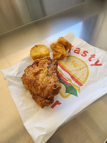 Fish Town Chinese And European Takeaways ( Te Kuiti ) - Te Kūiti