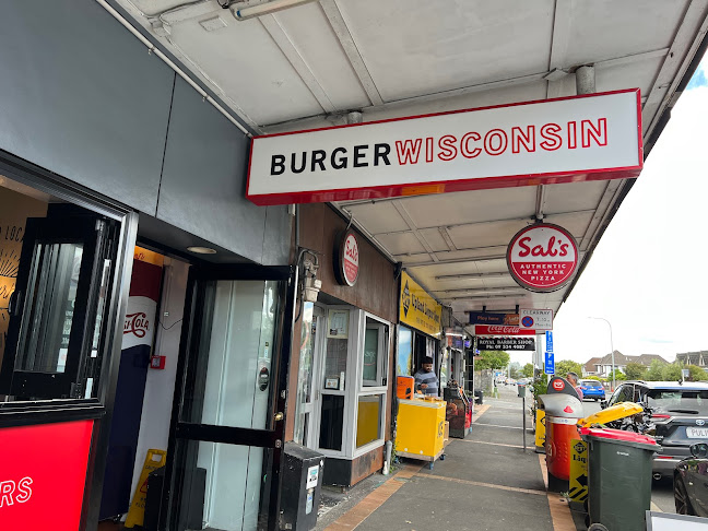 Comments and reviews of Burger Wisconsin Remuera