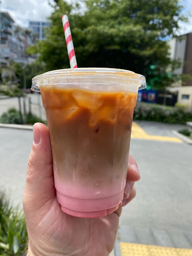 Comentarii opinii despre Pour and Twist