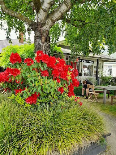 Red Post Cafe - Hospitality and gastronomy