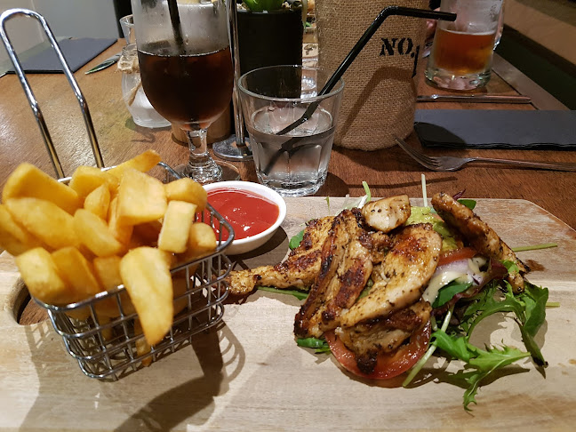 Opinii despre Pure Bar & Grill în Whangārei - Hospitality and gastronomy