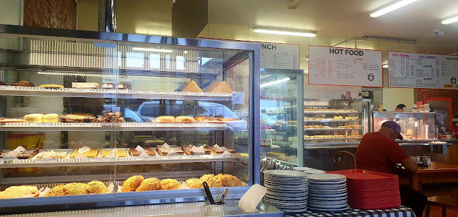 Gladstone Bakehouse Cafe - Hospitality and gastronomy