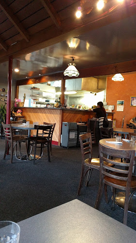 Mama Ree Thai Street Food - Christchurch