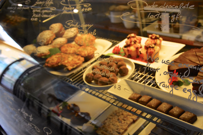 The Dangerous Kitchen - Tākaka