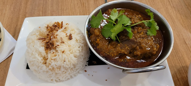 Comentarii opinii despre Kampung Style Malaysian Cafe