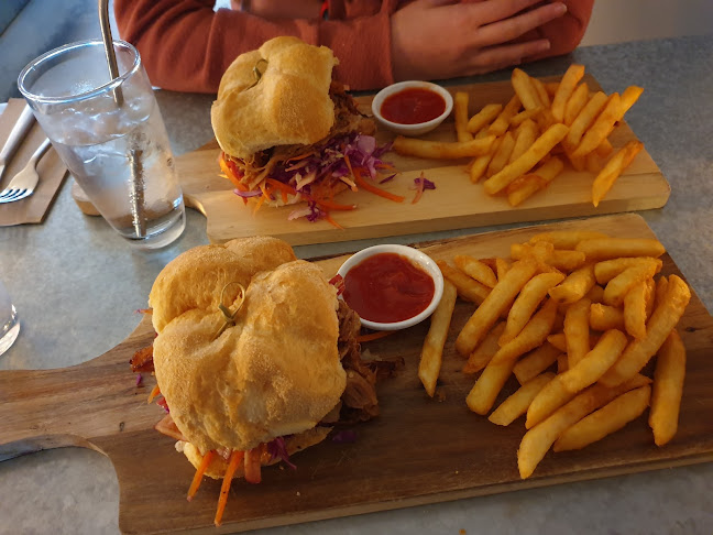 Balter Bar & Kitchen Phone number