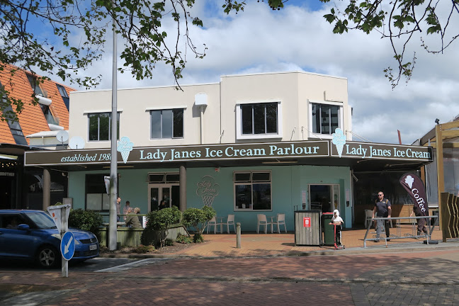 Lady Janes Ice Cream Parlour Open Times