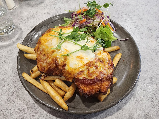 Nellies Wine Bar & Restaurant - Mosgiel