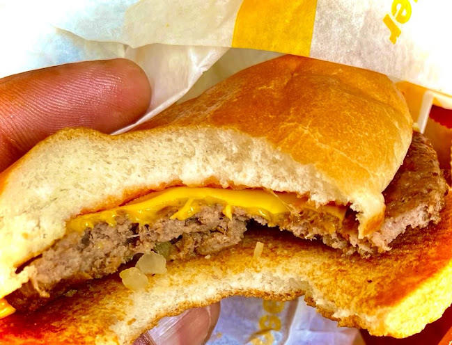 McDonald's Akoranga Drive - Hospitality and gastronomy