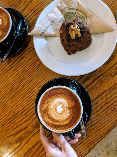 Opinii despre Luciano Espresso Bar în Christchurch - Hospitality and gastronomy