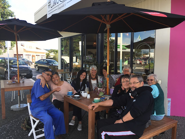 Opinii despre LuvCoffee în Whangamatā - Hospitality and gastronomy