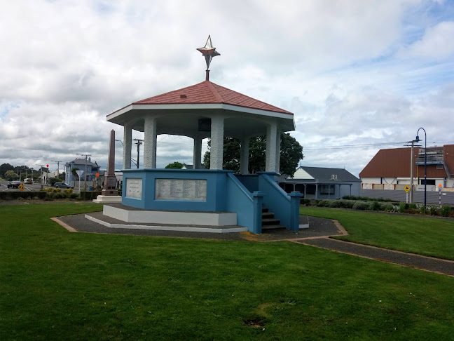 Comentarii opinii despre Yarrows (The Bakers)