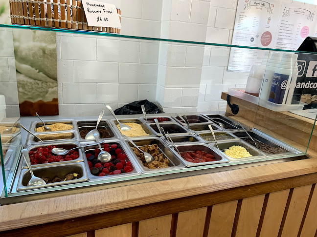 Yo and Co. - Mount Maunganui