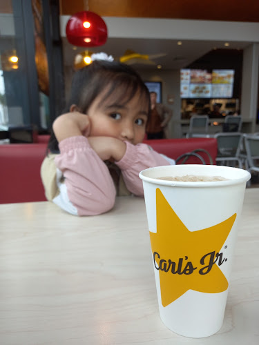 Carl's Jr. Frankton - Hospitality and gastronomy