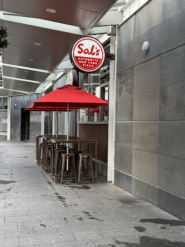 Sal's Authentic NY Pizza - Fort Street