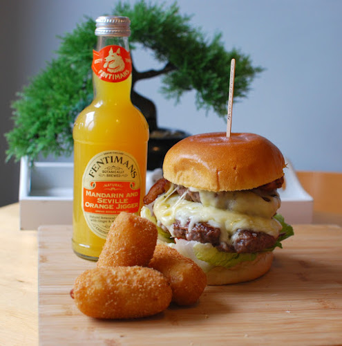 Posh Burgers N Pies - Hospitality and gastronomy