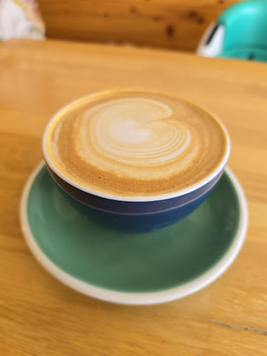 November Cafe Mairangi Bay - Hospitality and gastronomy