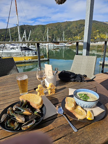 Opinii despre Slip Inn Marlborough în Havelock - Hospitality and gastronomy