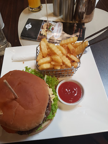 Merrylees Hotel - Dannevirke