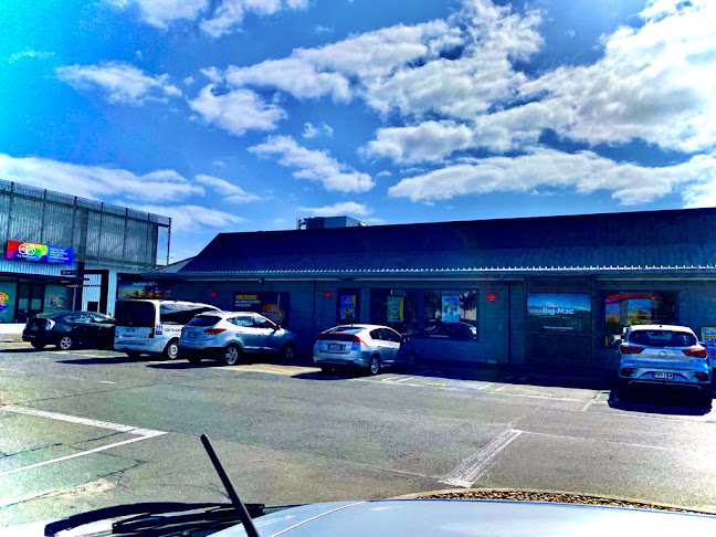 3 Akoranga Drive, Northcote, Auckland 0741, New Zealand