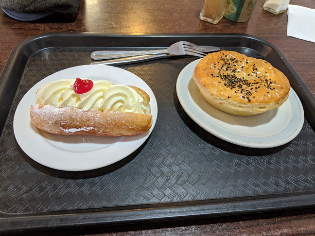 Casa Pequena Cafe and bakery - Hospitality and gastronomy