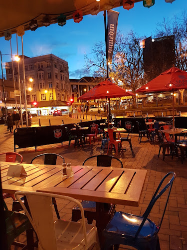 Vault 21 - Hospitality and gastronomy