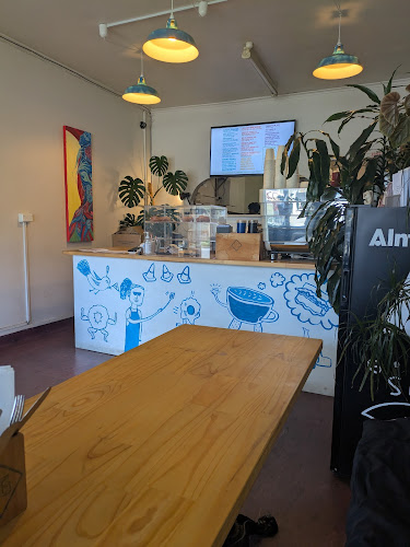 Young George - Hospitality and gastronomy