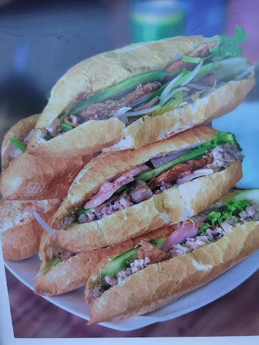 Comentarii opinii despre Banh Mi Saigon