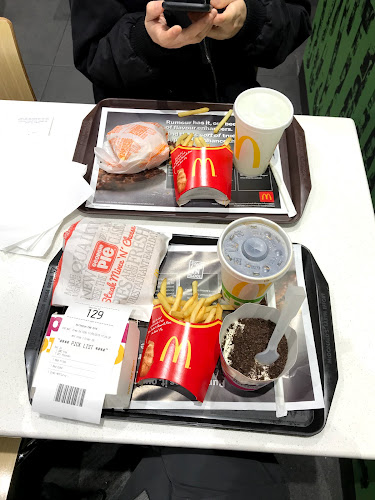 McDonald's Rolleston - Hospitality and gastronomy