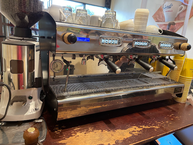 Naturals Bake and Coffee - Auckland