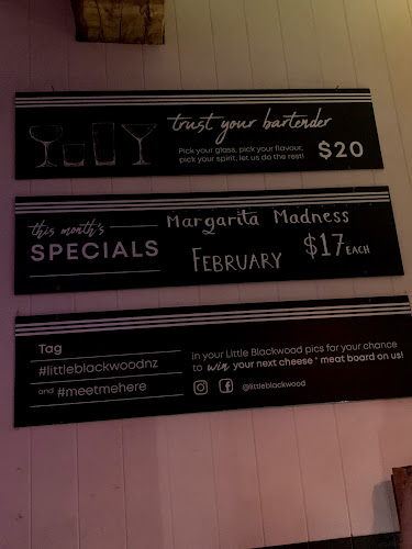 Comentarii opinii despre Little Blackwood