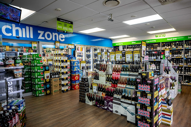 Reviews of Super Liquor Hobsonville in Auckland - Hospitality and gastronomy