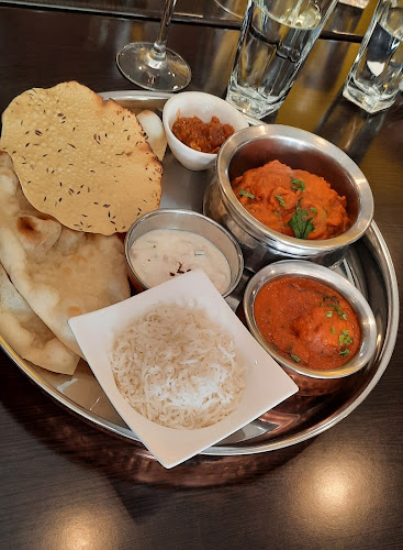 Opinii despre 4 Flames Indian Restaurant & Takeaway în Feilding - Hospitality and gastronomy