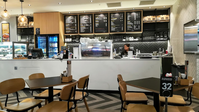 Comentarii opinii despre The Coffee Club