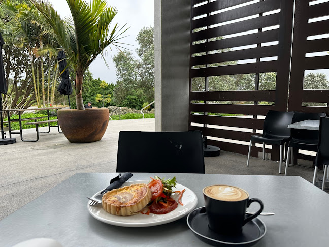 102 Hill Road, Manurewa, Auckland 2105, New Zealand