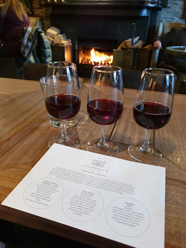 Eichardt's Bar - Hospitality and gastronomy