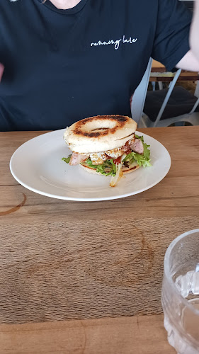 Reviews of Marine Parade Eatery in Paraparaumu - Hospitality and gastronomy