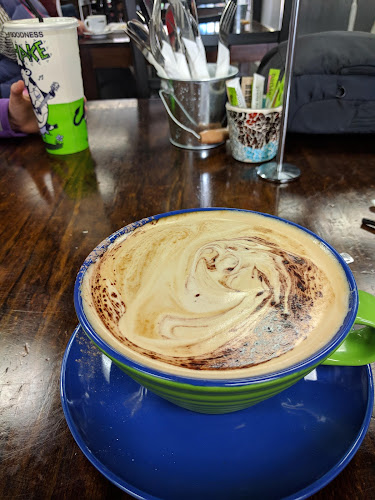 Opinii despre Olive Grove Cafe & Gifts în Waikanae - Hospitality and gastronomy