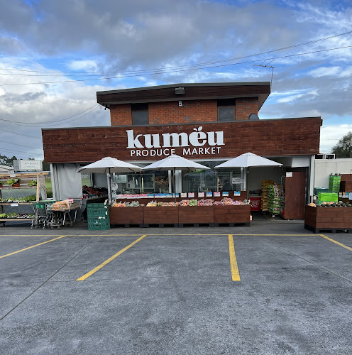 Kumeu Produce Market - Hospitality and gastronomy