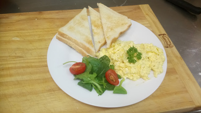 Cafe De Roadies - Hospitality and gastronomy