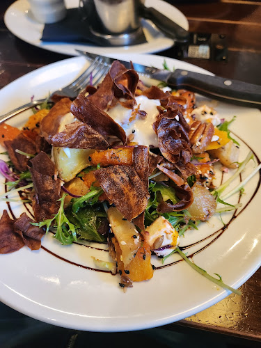 Coaster's Tavern - Hospitality and gastronomy