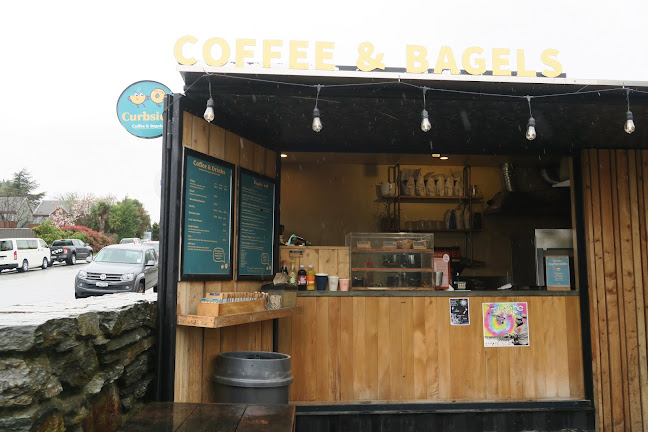 Comments and reviews of Curbside Coffee & Bagels