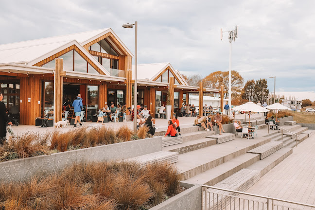 Five Peaks Brew Co (Bar, Grill & Brewery) - Hospitality and gastronomy