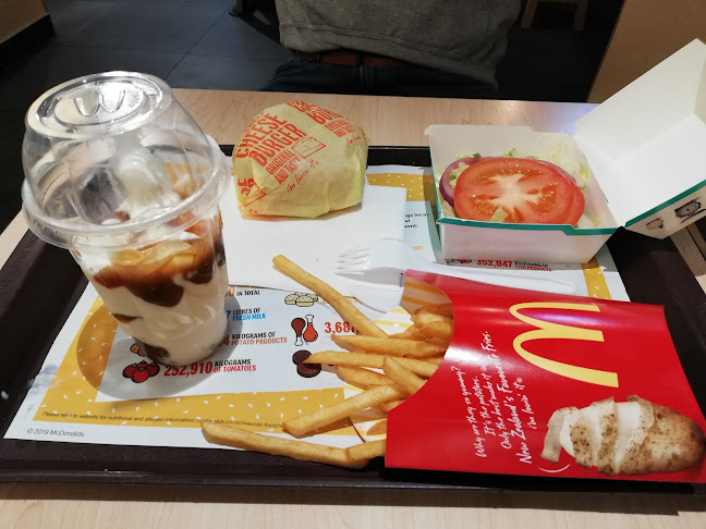 McDonald's Te Atatu North - Hospitality and gastronomy